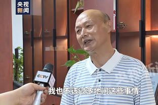 媒体人：颜骏凌真是自带丢球属性，有时候你也不能说他有多大问题